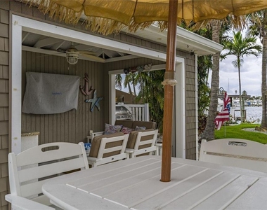 110 Devon Drive - Photo Thumbnail 32