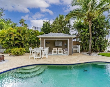 110 Devon Drive - Photo Thumbnail 35