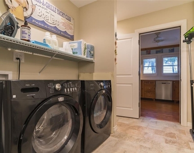 110 Devon Drive - Photo Thumbnail 29