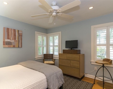 110 Devon Drive - Photo Thumbnail 22