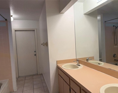 18230 Dolly Brook Lane - Photo Thumbnail 23