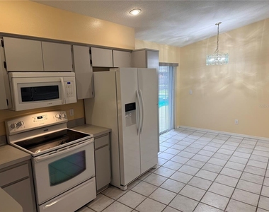 18230 Dolly Brook Lane - Photo Thumbnail 19