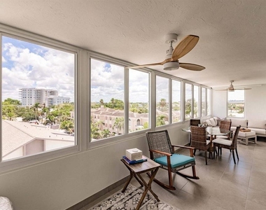 1125 W Peppertree Drive - Photo Thumbnail 20