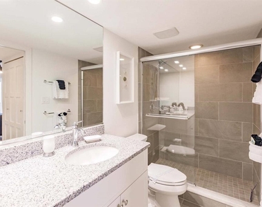 1125 W Peppertree Drive - Photo Thumbnail 11