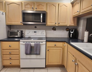 6268 Palma Del Mar Boulevard S - Photo Thumbnail 4