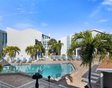 240 Medallion Boulevard - Photo Thumbnail 16