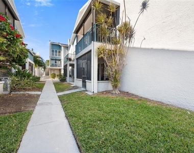 240 Medallion Boulevard - Photo Thumbnail 14