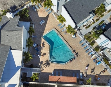 240 Medallion Boulevard - Photo Thumbnail 17