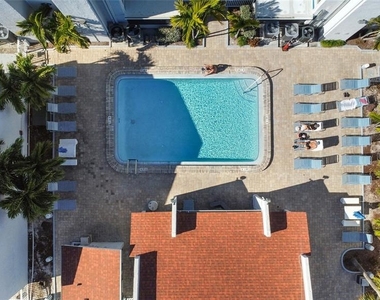 240 Medallion Boulevard - Photo Thumbnail 18