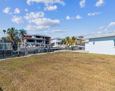 1733 Bayou Grande Boulevard Ne - Photo Thumbnail 6