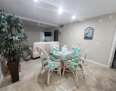 6361 Bahia Del Mar Boulevard - Photo Thumbnail 7