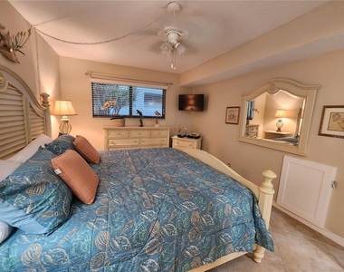 6361 Bahia Del Mar Boulevard - Photo Thumbnail 13