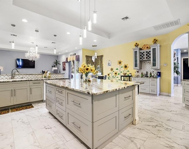 4562 Se 136th Lane - Photo Thumbnail 7