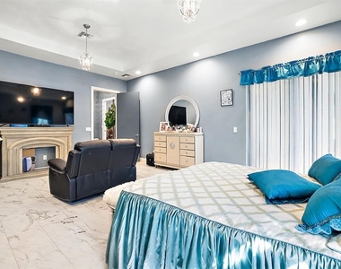 4562 Se 136th Lane - Photo Thumbnail 17
