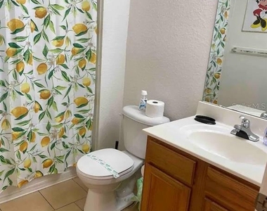 2250 San Vital Drive - Photo Thumbnail 12