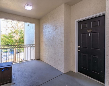 12849 Madison Point Circle - Photo Thumbnail 1
