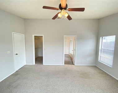 12948 Broakfield Circle - Photo Thumbnail 20