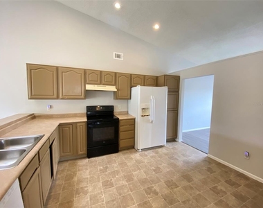 12948 Broakfield Circle - Photo Thumbnail 11