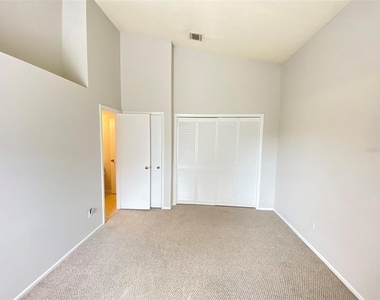 12948 Broakfield Circle - Photo Thumbnail 15