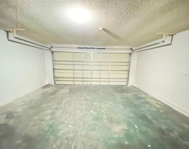 12948 Broakfield Circle - Photo Thumbnail 24