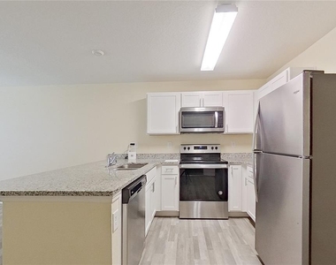 27008 Anthony Avenue - Photo Thumbnail 6