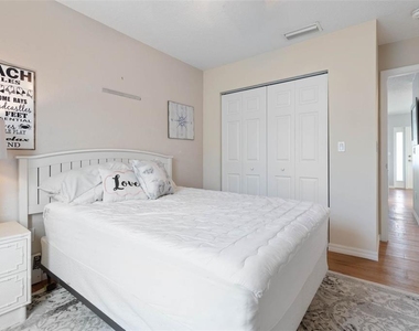 601 S Central Avenue - Photo Thumbnail 16