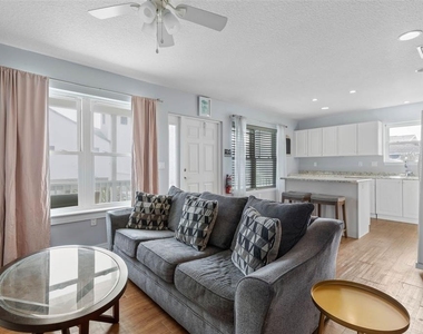 601 S Central Avenue - Photo Thumbnail 7