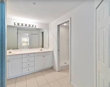 6351 Bay Cedar Lane - Photo Thumbnail 14