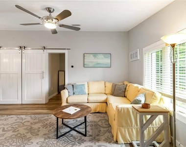 2537 Ashton Road - Photo Thumbnail 2