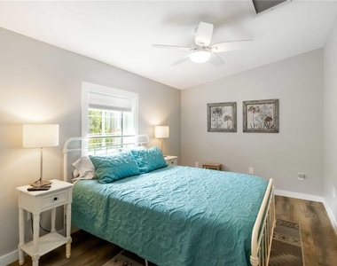 2537 Ashton Road - Photo Thumbnail 12