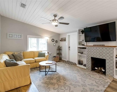 2537 Ashton Road - Photo Thumbnail 4