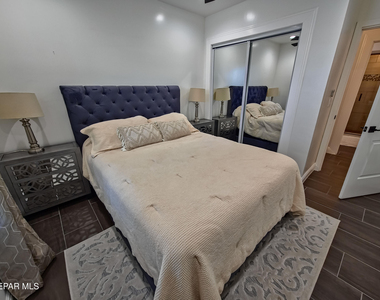 7321 Cuba Drive - Photo Thumbnail 22