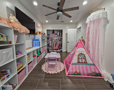 7321 Cuba Drive - Photo Thumbnail 18
