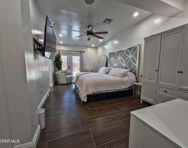 7321 Cuba Drive - Photo Thumbnail 26