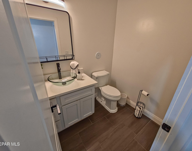 7321 Cuba Drive - Photo Thumbnail 34