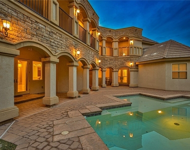 768 Tozzetti Lane - Photo Thumbnail 19
