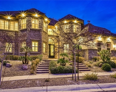 768 Tozzetti Lane - Photo Thumbnail 15