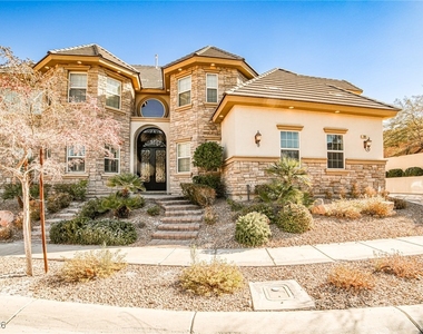 768 Tozzetti Lane - Photo Thumbnail 5