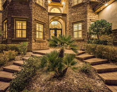 768 Tozzetti Lane - Photo Thumbnail 17
