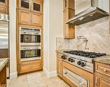768 Tozzetti Lane - Photo Thumbnail 36
