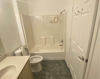 7151 S Durango Drive - Photo Thumbnail 12