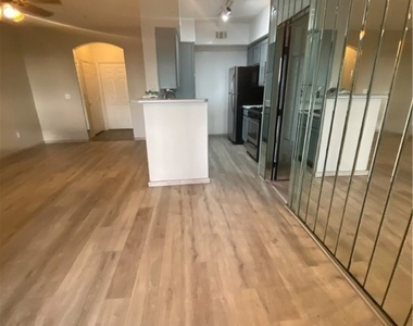 7151 S Durango Drive - Photo Thumbnail 25