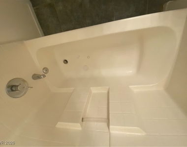 7151 S Durango Drive - Photo Thumbnail 15