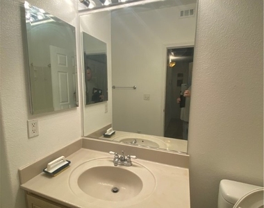 7151 S Durango Drive - Photo Thumbnail 16