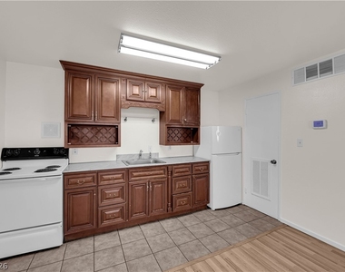 3726 Hazelwood Street - Photo Thumbnail 3