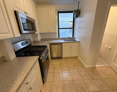 55 West 55th Street - Photo Thumbnail 2