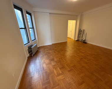 55 West 55th Street - Photo Thumbnail 1