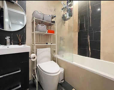 244 Hawthorne Street - Photo Thumbnail 1