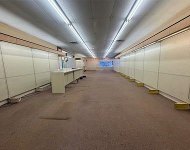 101 W Main Street - Photo Thumbnail 4