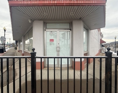 101 W Main Street - Photo Thumbnail 36
